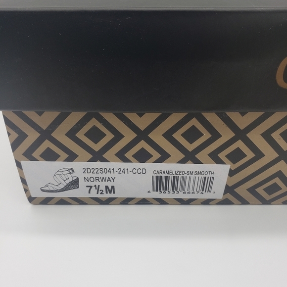 464- Charles by Charles David Wedge Brown Size 7.5 NWT - Picture 11 of 11